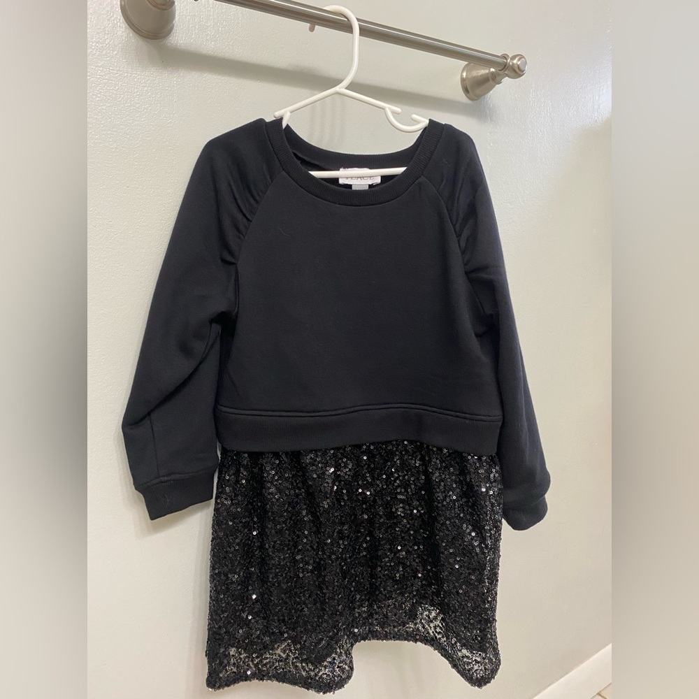 Girls Children’s Place Black sweater dress with sequins size S 5/6